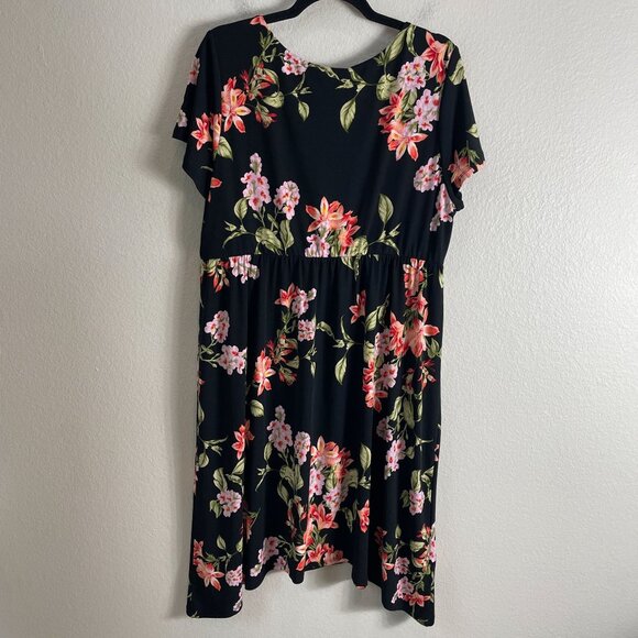 NEW Tommy Bahama Womens XL Petal Of Honor Dress Floral UPF 30 Wrinkle Resistant - Picture 15 of 16